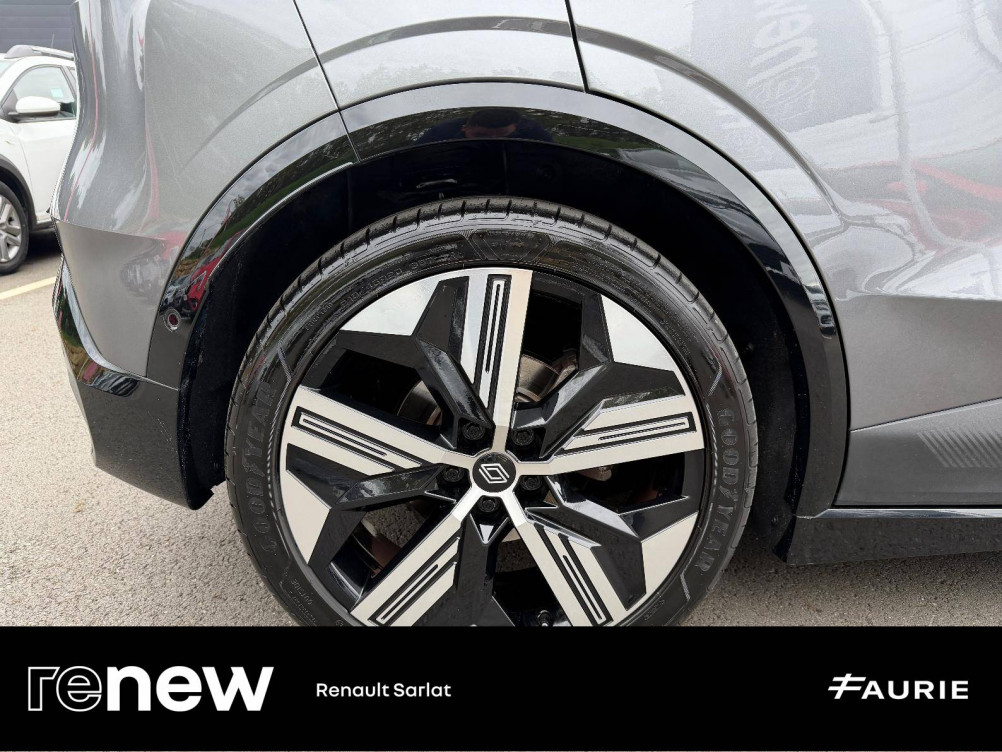 Acheter Renault Megane E-Tech Megane E-Tech EV60 220 ch optimum charge Iconic 5p occasion dans les concessions du Groupe Faurie