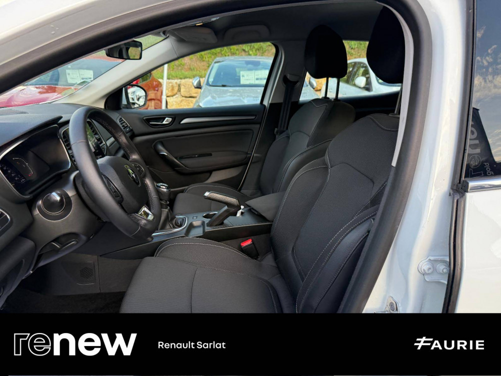 Acheter Renault Megane 4 Mégane IV Berline Blue dCi 115 Business 5p occasion dans les concessions du Groupe Faurie