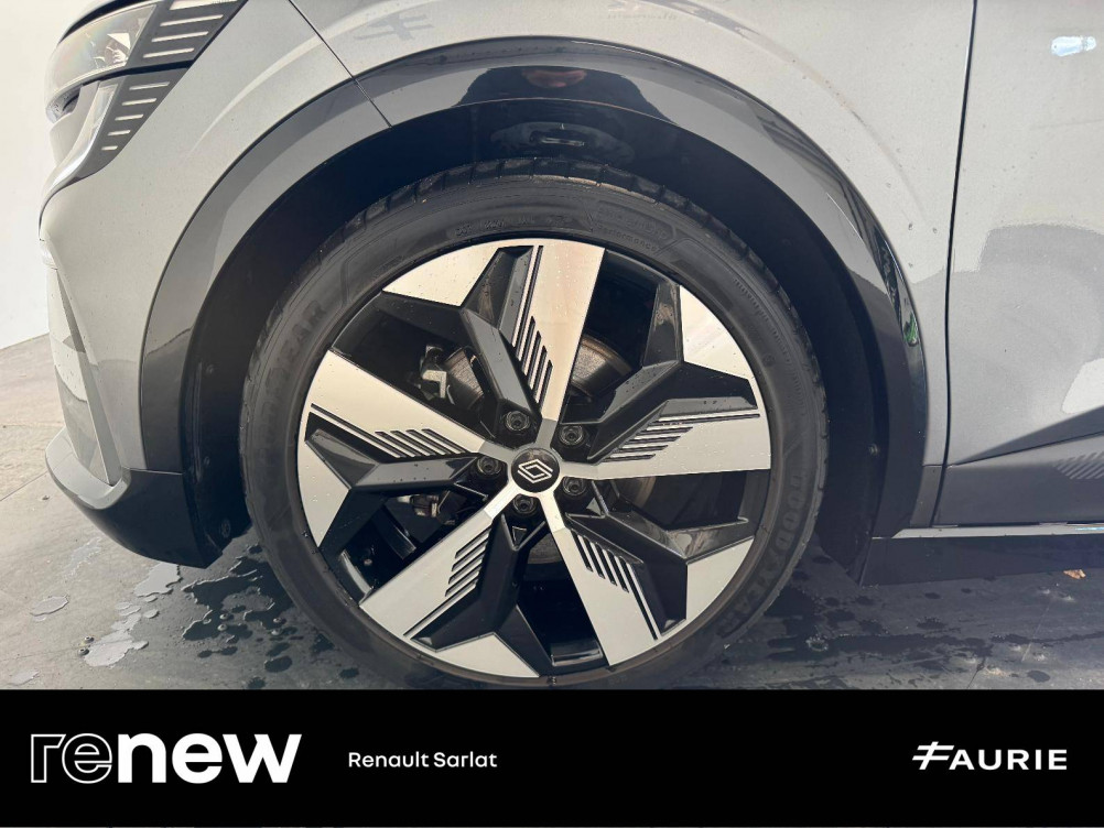 Acheter Renault Megane E-Tech Megane E-Tech EV60 220 ch optimum charge Techno 5p occasion dans les concessions du Groupe Faurie