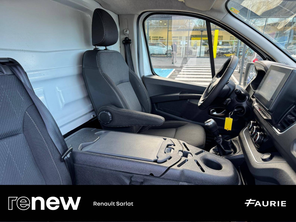 Acheter Renault Trafic 3 TRAFIC FGN L2H2 3000 KG BLUE DCI 150 GRAND CONFORT 4p occasion dans les concessions du Groupe Faurie