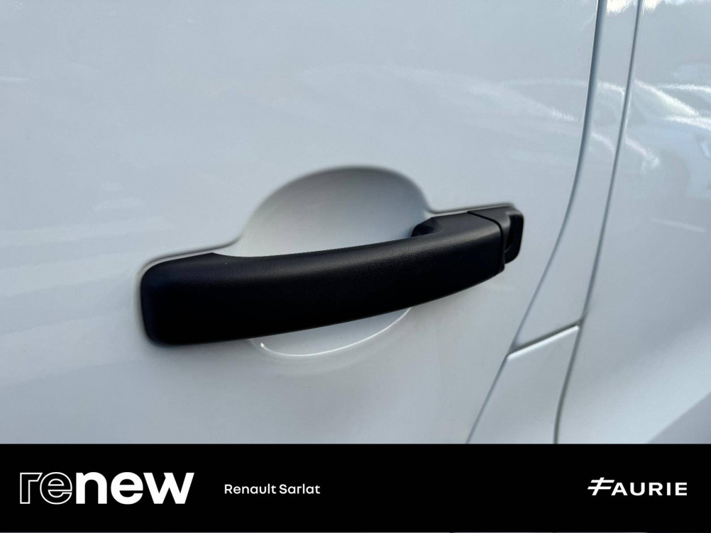 Acheter Renault Trafic 3 TRAFIC FGN L2H2 3000 KG BLUE DCI 150 GRAND CONFORT 4p occasion dans les concessions du Groupe Faurie