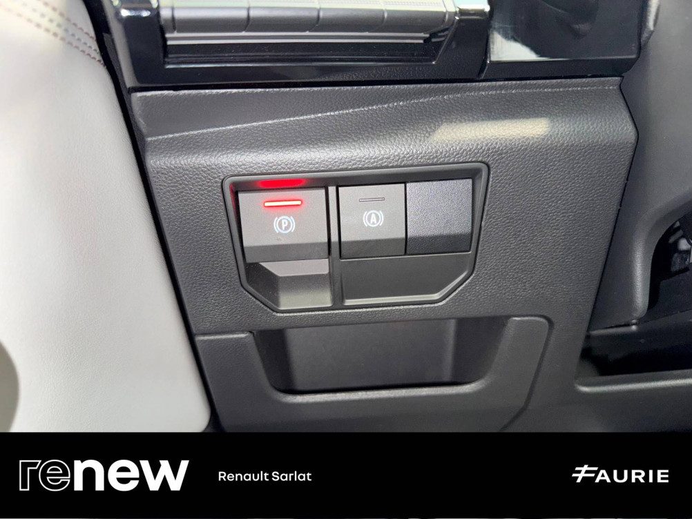 Acheter Renault Espace 6 Espace E-Tech hybrid 200 Iconic 5p occasion dans les concessions du Groupe Faurie