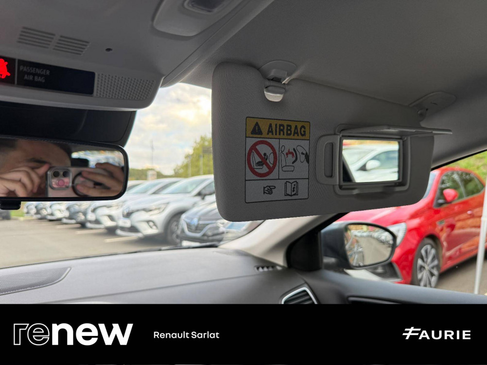 Acheter Renault Megane 4 Mégane IV Berline Blue dCi 115 EDC - 21N Business 5p occasion dans les concessions du Groupe Faurie