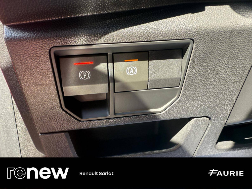 Acheter Renault Austral Austral E-Tech full hybrid 200 GSR2 Iconic esprit Alpine 5p occasion dans les concessions du Groupe Faurie