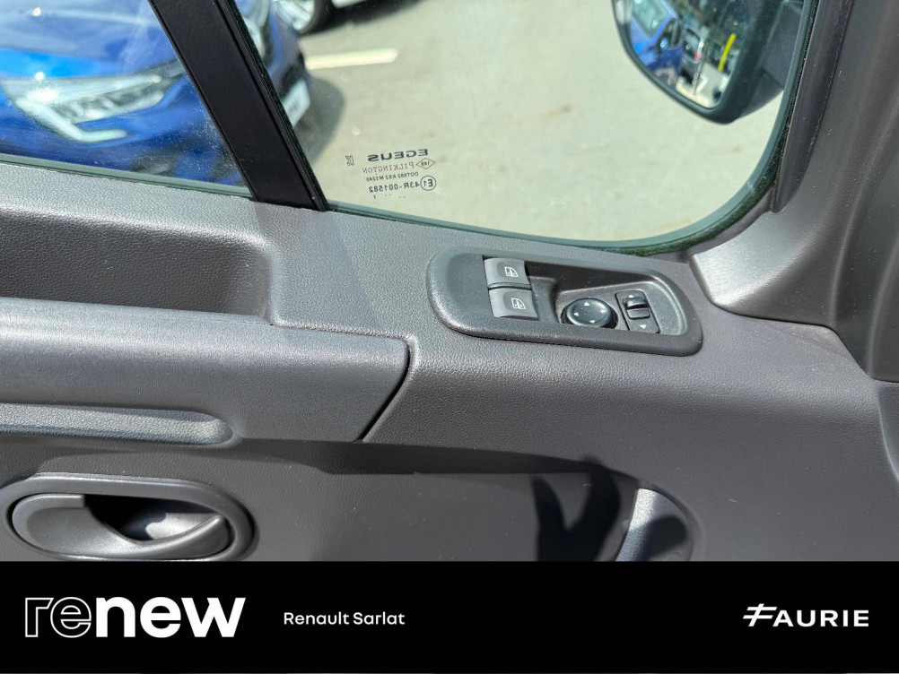 Acheter Renault Master 3 MASTER FGN TRAC F3500 L3H3 BLUE DCI 145 GRAND CONFORT 4p occasion dans les concessions du Groupe Faurie