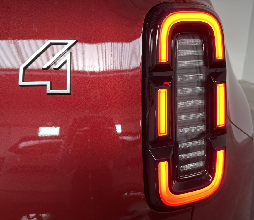 Acheter Renault Renault 4 Renault 4 E-Tech Electrique 150 ch autonomie confort Techno 5p neuf dans les concessions du Groupe Faurie