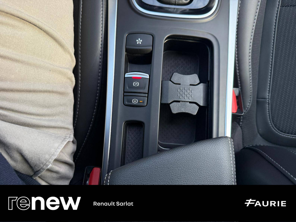 Acheter Renault Megane 4 Megane IV Estate E-Tech plug-in hybrid 160 Techno 5p occasion dans les concessions du Groupe Faurie