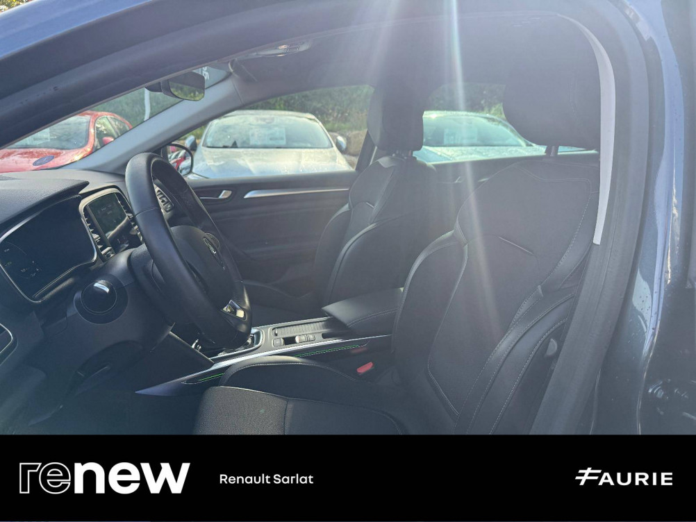 Acheter Renault Megane 4 Megane IV Estate E-Tech plug-in hybrid 160 Techno 5p occasion dans les concessions du Groupe Faurie