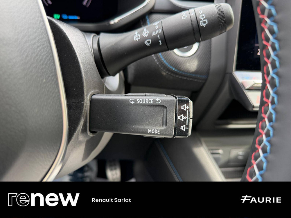 Acheter Renault Captur 2 Captur E-Tech full hybrid 145 ch esprit Alpine 5p occasion dans les concessions du Groupe Faurie