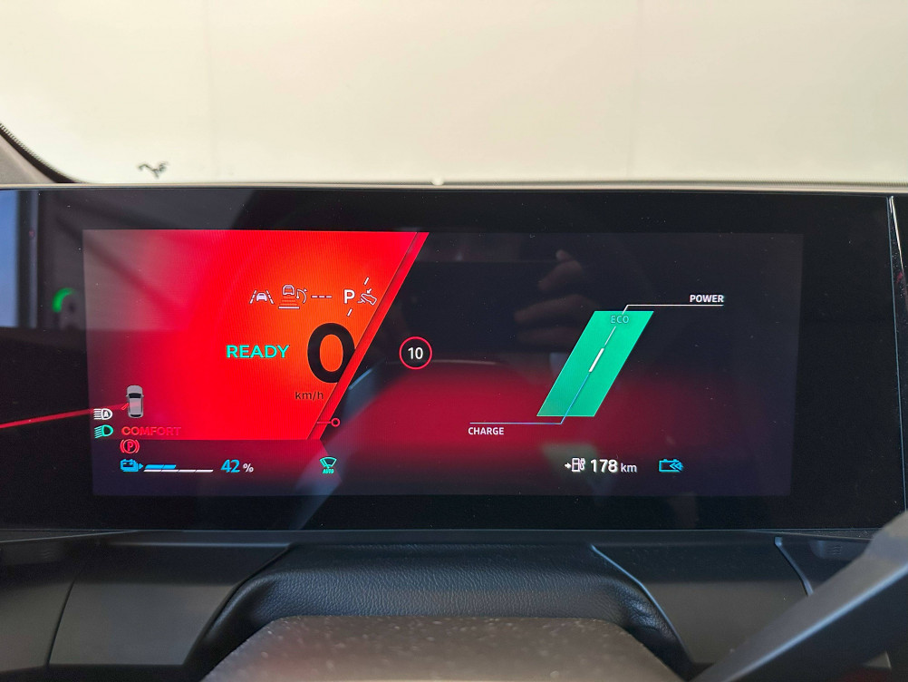 Acheter Renault Megane E-Tech Megane E-Tech 220 ch autonomie confort GSR2 Techno 5p neuf dans les concessions du Groupe Faurie