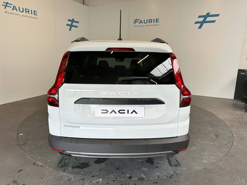 Acheter Dacia Jogger Jogger TCe 110 7 places GSR2 Expression 5p neuf dans les concessions du Groupe Faurie