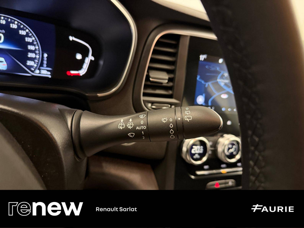 Acheter Renault Megane 4 Mégane IV Berline Blue dCi 115 EDC Business 5p occasion dans les concessions du Groupe Faurie