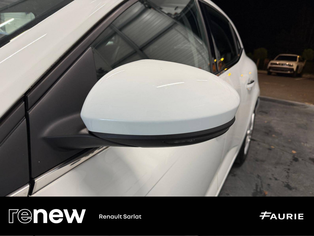 Acheter Renault Megane 4 Mégane IV Berline Blue dCi 115 EDC Business 5p occasion dans les concessions du Groupe Faurie