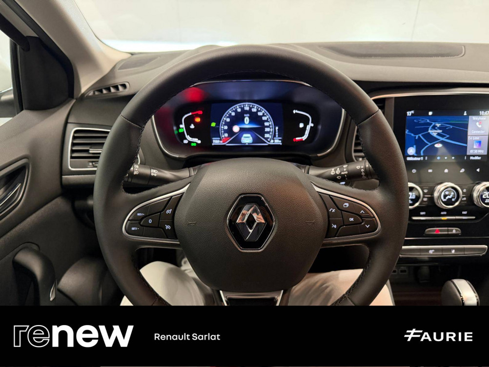 Acheter Renault Megane 4 Mégane IV Berline Blue dCi 115 EDC Business 5p occasion dans les concessions du Groupe Faurie