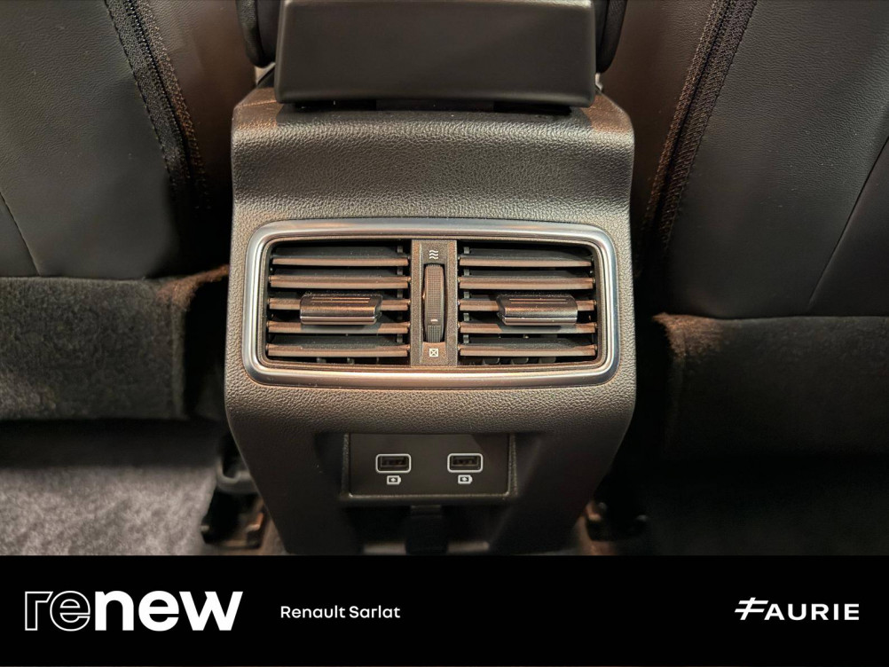 Acheter Renault Megane 4 Mégane IV Berline Blue dCi 115 EDC Business 5p occasion dans les concessions du Groupe Faurie