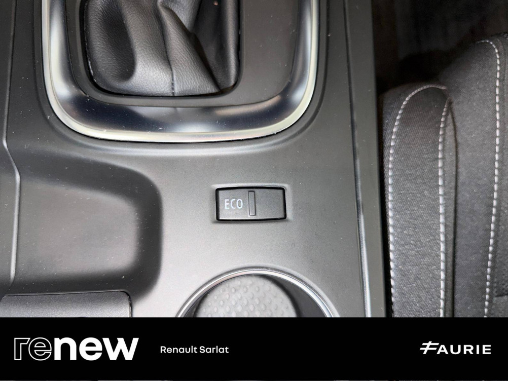 Acheter Renault Megane 4 Mégane IV Berline Blue dCi 115 EDC Business 5p occasion dans les concessions du Groupe Faurie