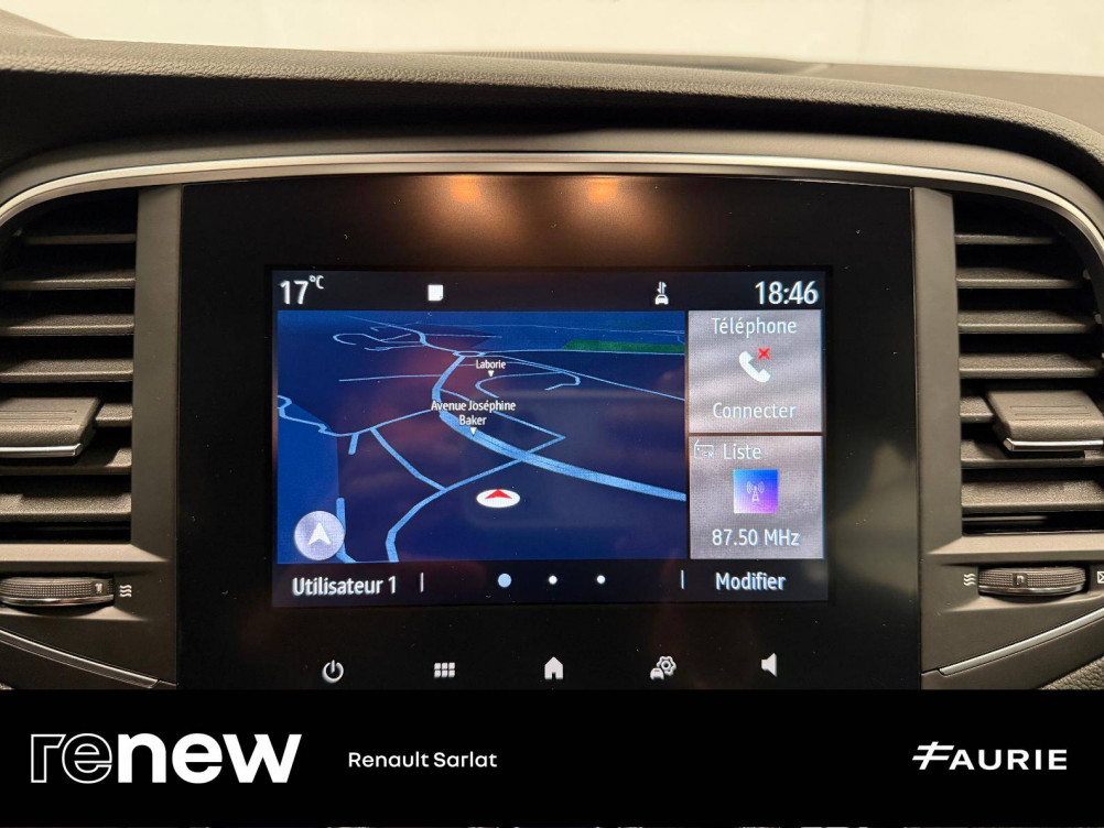 Acheter Renault Megane 4 Mégane IV Berline Blue dCi 115 EDC Business 5p occasion dans les concessions du Groupe Faurie