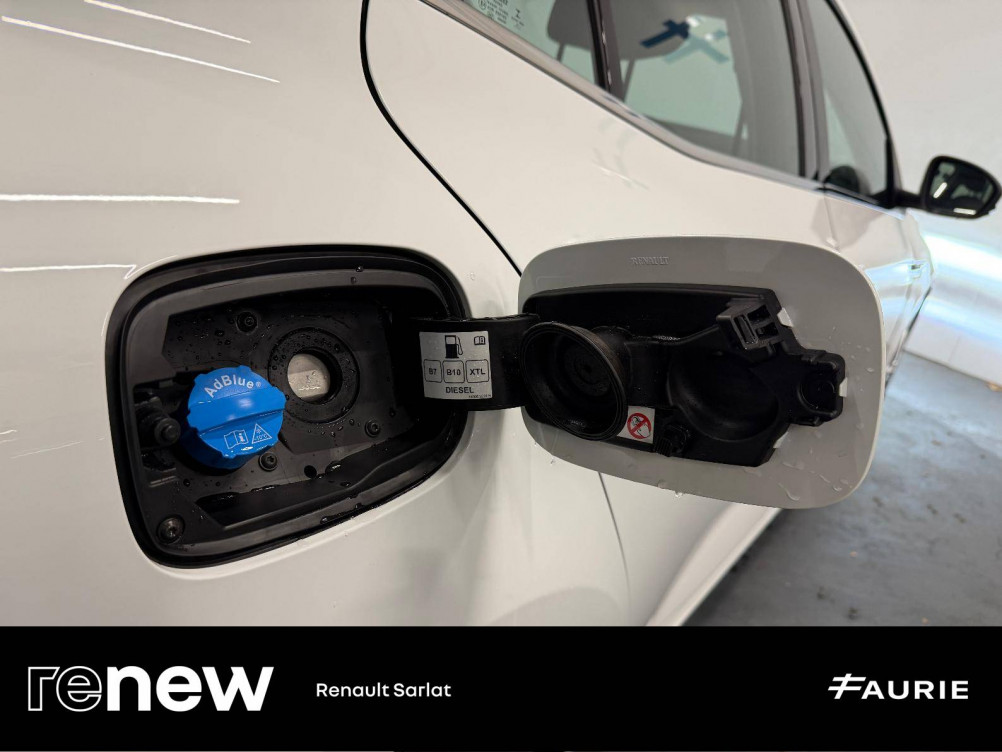 Acheter Renault Megane 4 Mégane IV Berline Blue dCi 115 EDC Business 5p occasion dans les concessions du Groupe Faurie