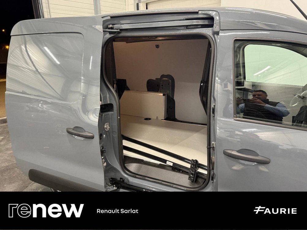 Acheter Renault Express 2 EXPRESS VAN BLUE DCI 95 - 22 CONFORT 5p occasion dans les concessions du Groupe Faurie