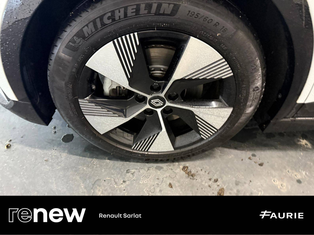 Acheter Renault Megane E-Tech Megane E-Tech EV40 130ch standard charge Equilibre 5p occasion dans les concessions du Groupe Faurie