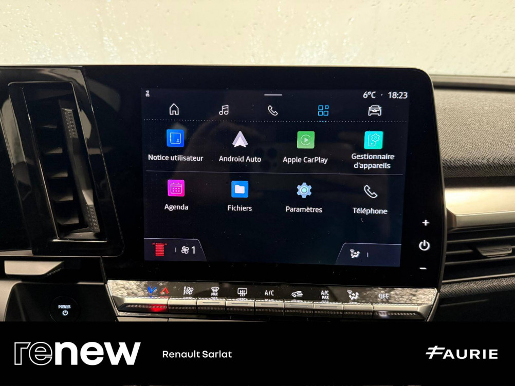 Acheter Renault Megane E-Tech Megane E-Tech EV40 130ch standard charge Equilibre 5p occasion dans les concessions du Groupe Faurie