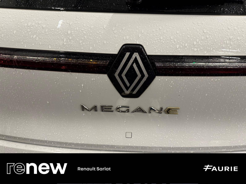 Acheter Renault Megane E-Tech Megane E-Tech EV40 130ch standard charge Equilibre 5p occasion dans les concessions du Groupe Faurie