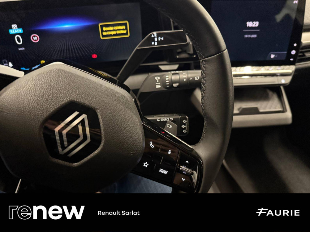 Acheter Renault Megane E-Tech Megane E-Tech EV40 130ch standard charge Equilibre 5p occasion dans les concessions du Groupe Faurie