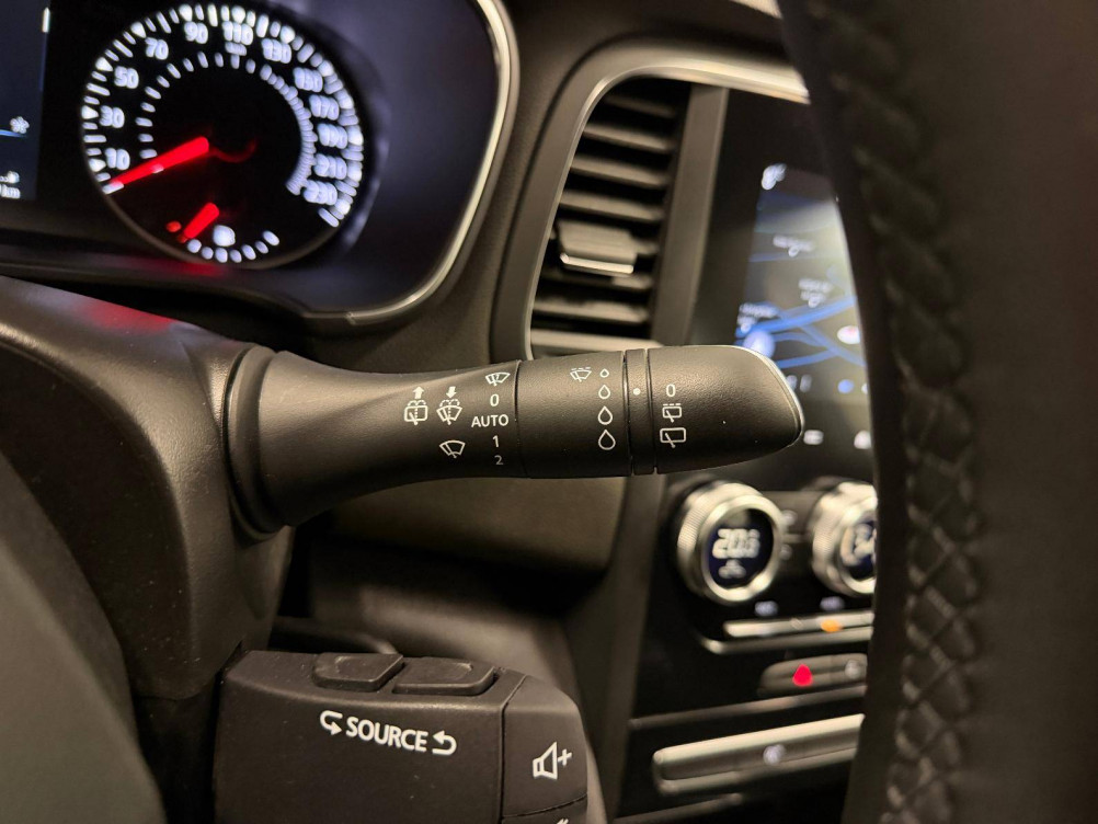 Acheter Renault Megane 4 MEGANE IV SOCIETE BLUE DCI 115 - 21N AIR NAV 2P 5p occasion dans les concessions du Groupe Faurie