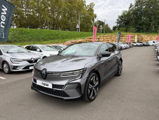 Acheter Renault Megane E-Tech Megane E-Tech EV60 220 ch optimum charge Iconic 5p occasion dans les concessions du Groupe Faurie