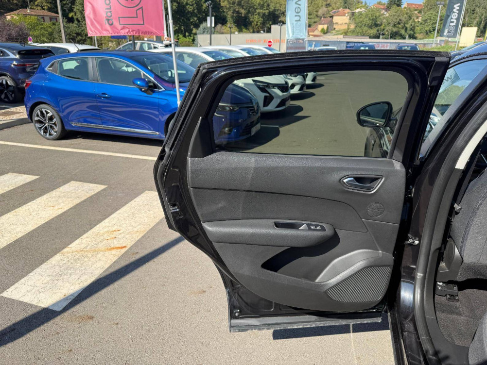 Acheter Renault Arkana Arkana TCe 140 EDC - 23 Evolution 5p occasion dans les concessions du Groupe Faurie