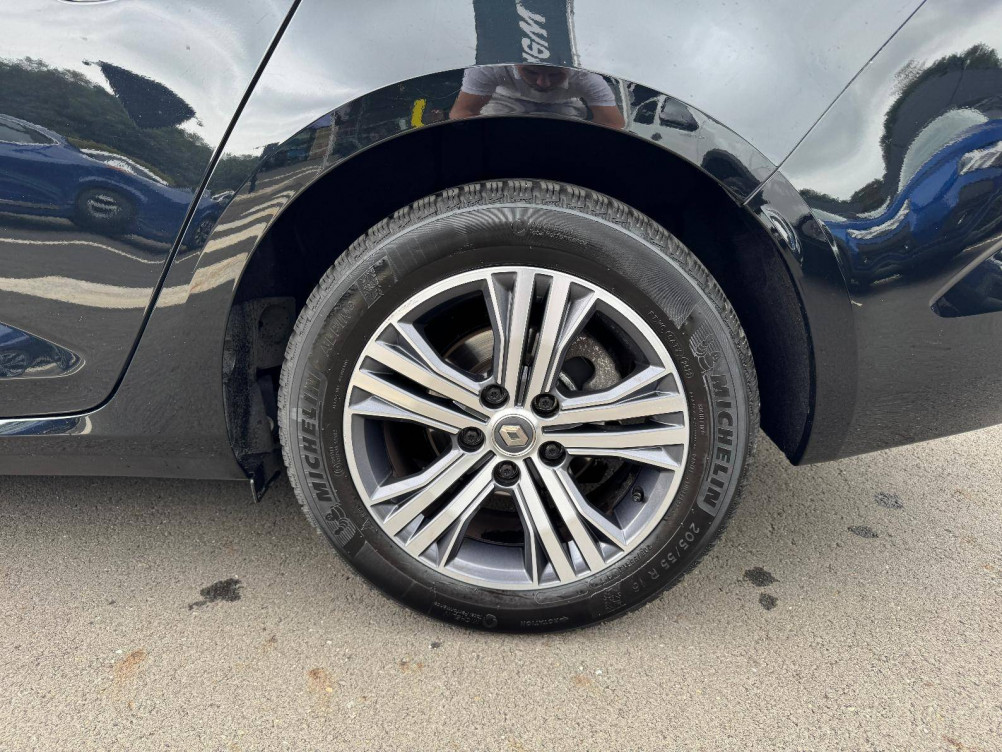 Acheter Renault Megane 4 Mégane IV Estate TCe 140 EDC FAP - 21B Intens 5p occasion dans les concessions du Groupe Faurie