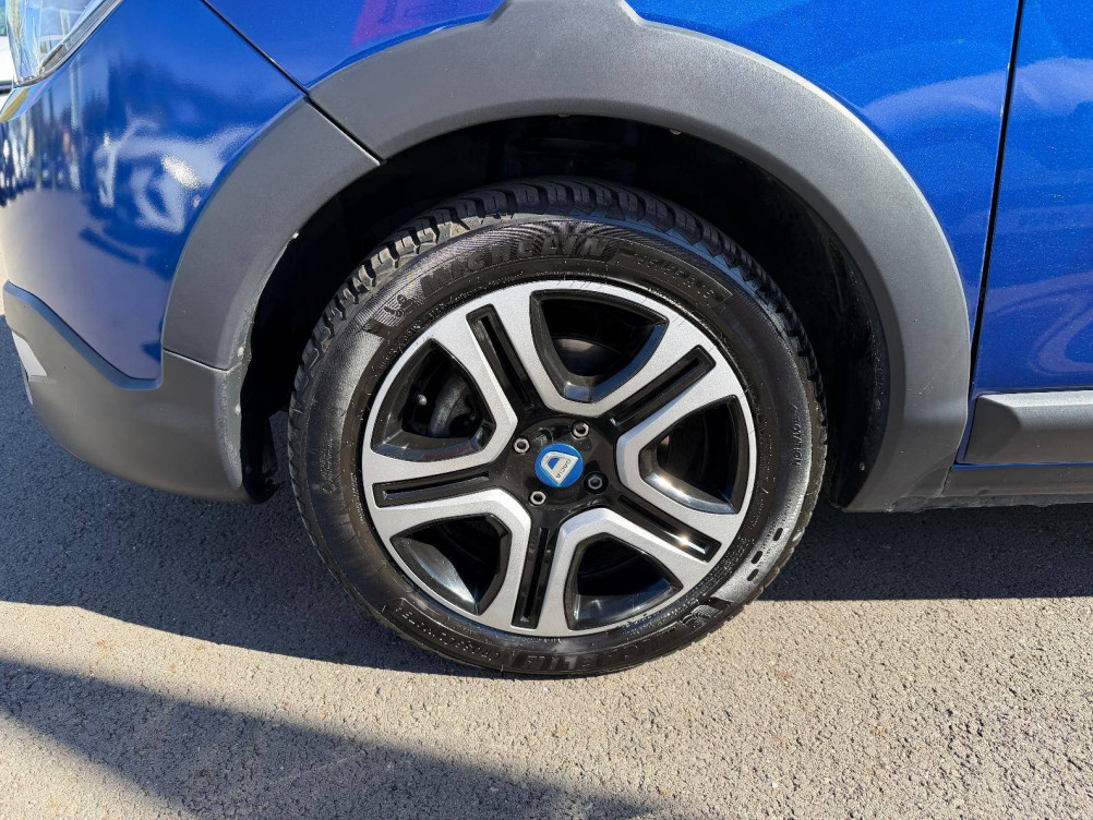 Acheter Dacia Lodgy Lodgy Blue dCi 115 7 places 15 ans 5p occasion dans les concessions du Groupe Faurie
