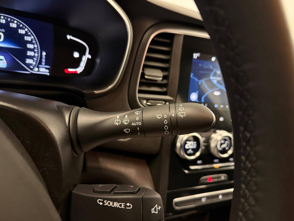 Acheter Renault Megane 4 Mégane IV Berline Blue dCi 115 EDC Business 5p occasion dans les concessions du Groupe Faurie