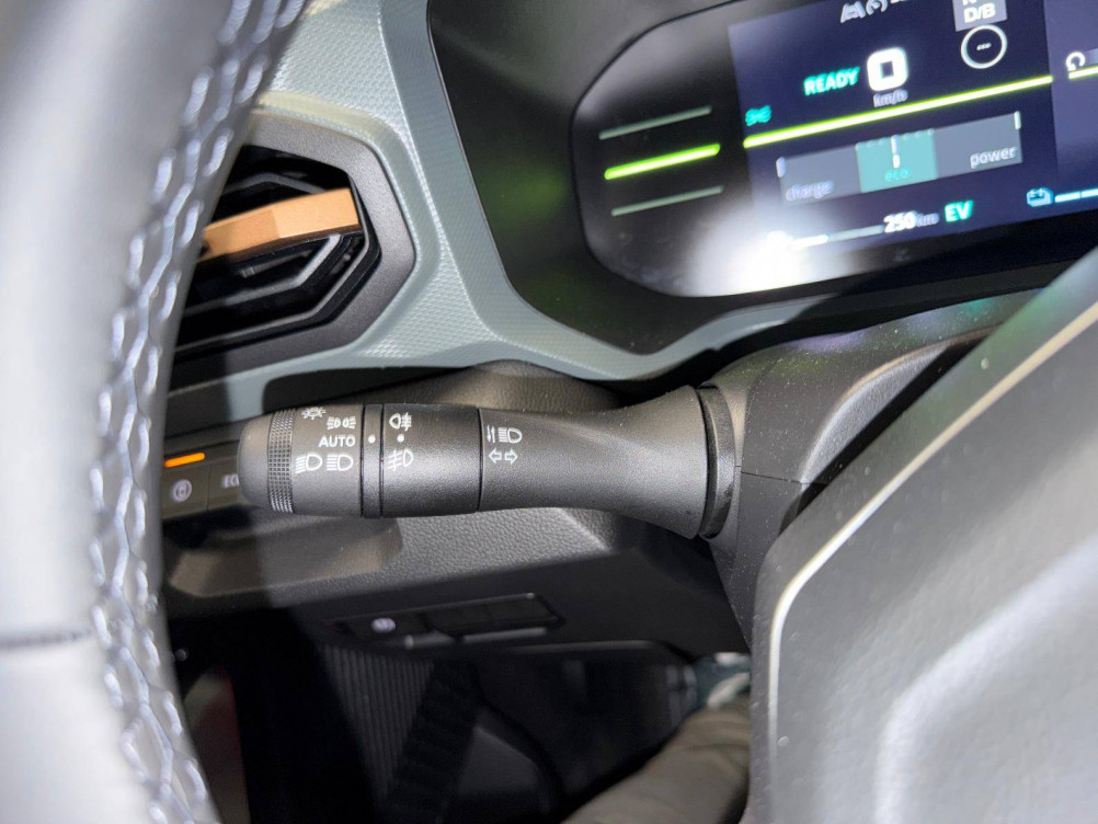 Acheter Dacia Duster Duster Hybrid 140 Extreme 5p occasion dans les concessions du Groupe Faurie