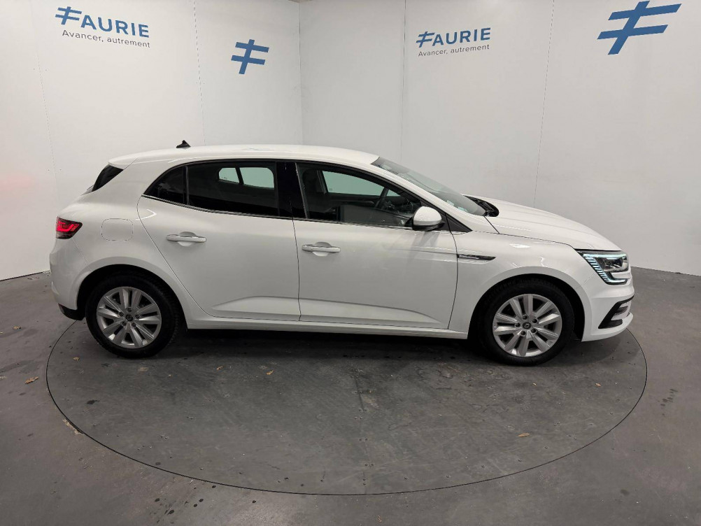 Acheter Renault Megane 4 Mégane IV Berline Blue dCi 115 EDC Business 5p occasion dans les concessions du Groupe Faurie