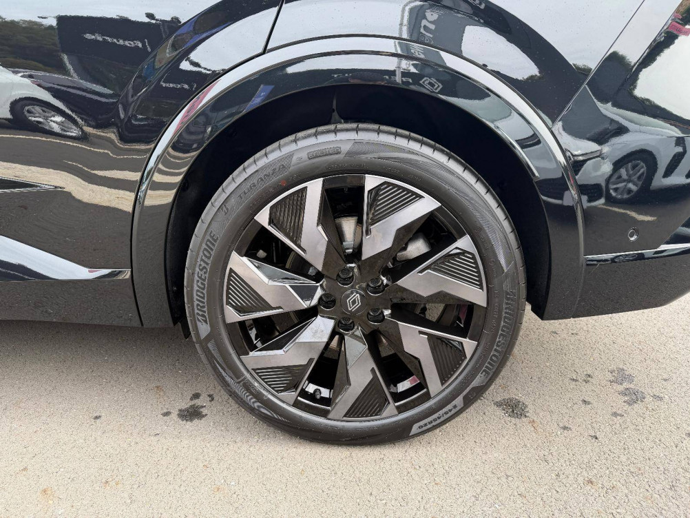 Acheter Renault Rafale Rafale E-Tech full hybrid 200 esprit Alpine 5p occasion dans les concessions du Groupe Faurie