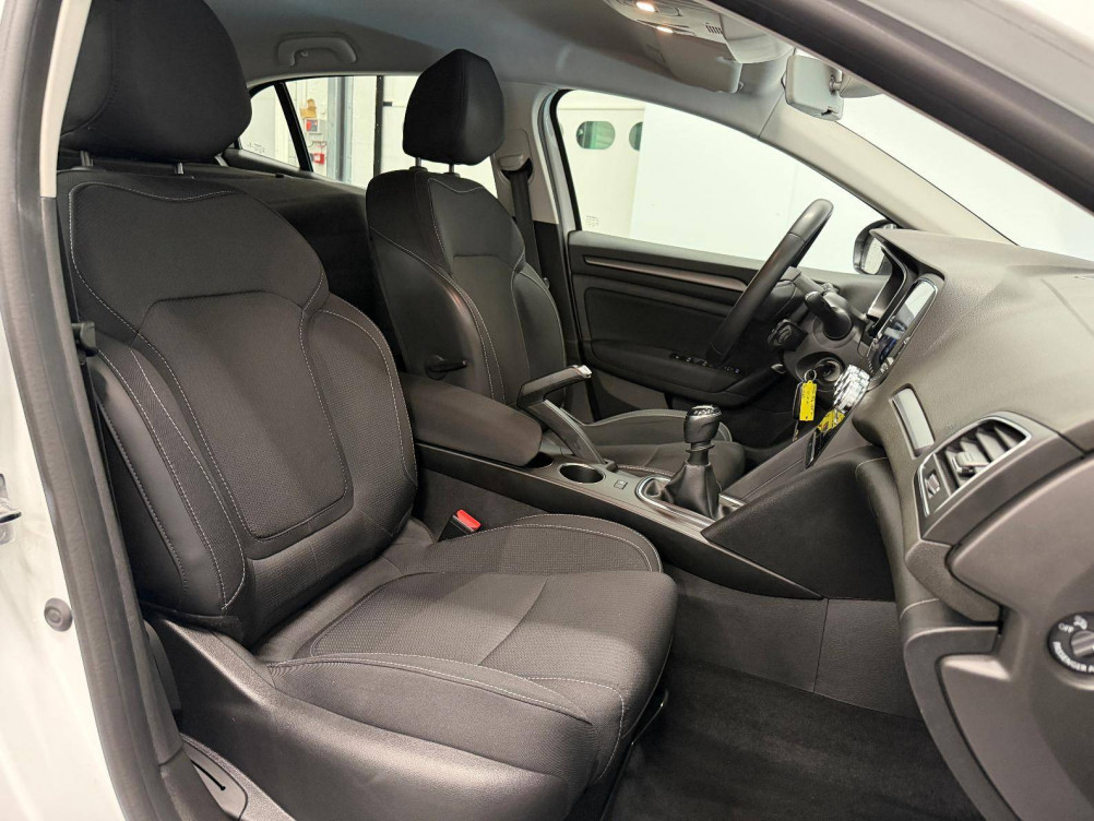 Acheter Renault Megane 4 MEGANE IV SOCIETE BLUE DCI 115 - 21N AIR NAV 2P 5p occasion dans les concessions du Groupe Faurie