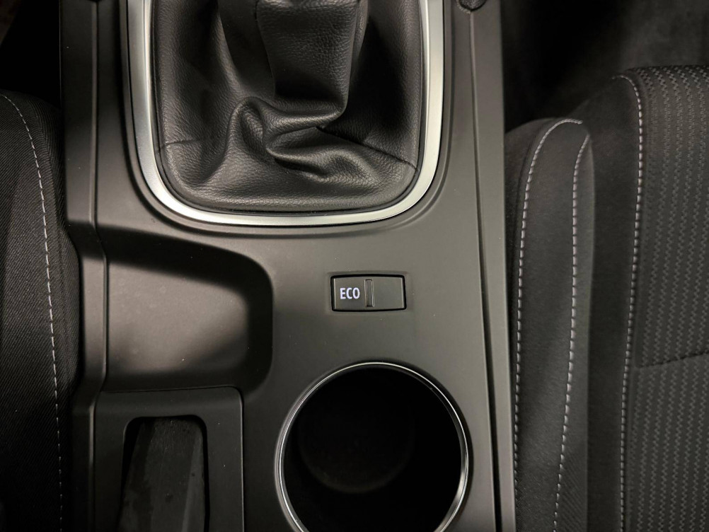 Acheter Renault Megane 4 MEGANE IV SOCIETE BLUE DCI 115 - 21N AIR NAV 2P 5p occasion dans les concessions du Groupe Faurie