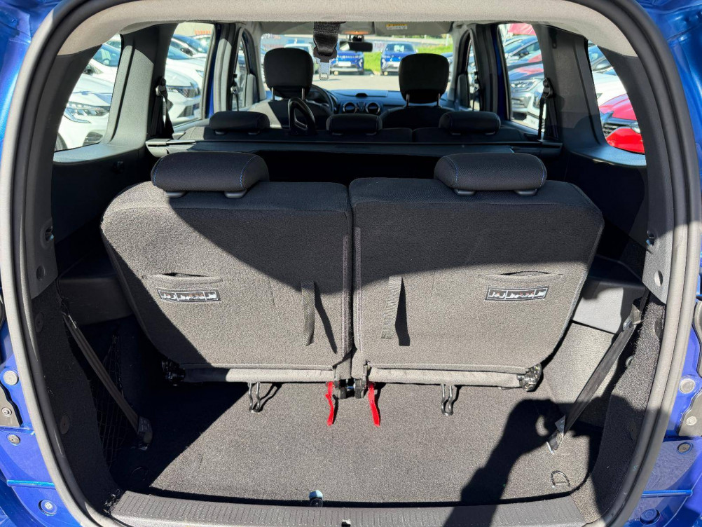 Acheter Dacia Lodgy Lodgy Blue dCi 115 7 places 15 ans 5p occasion dans les concessions du Groupe Faurie