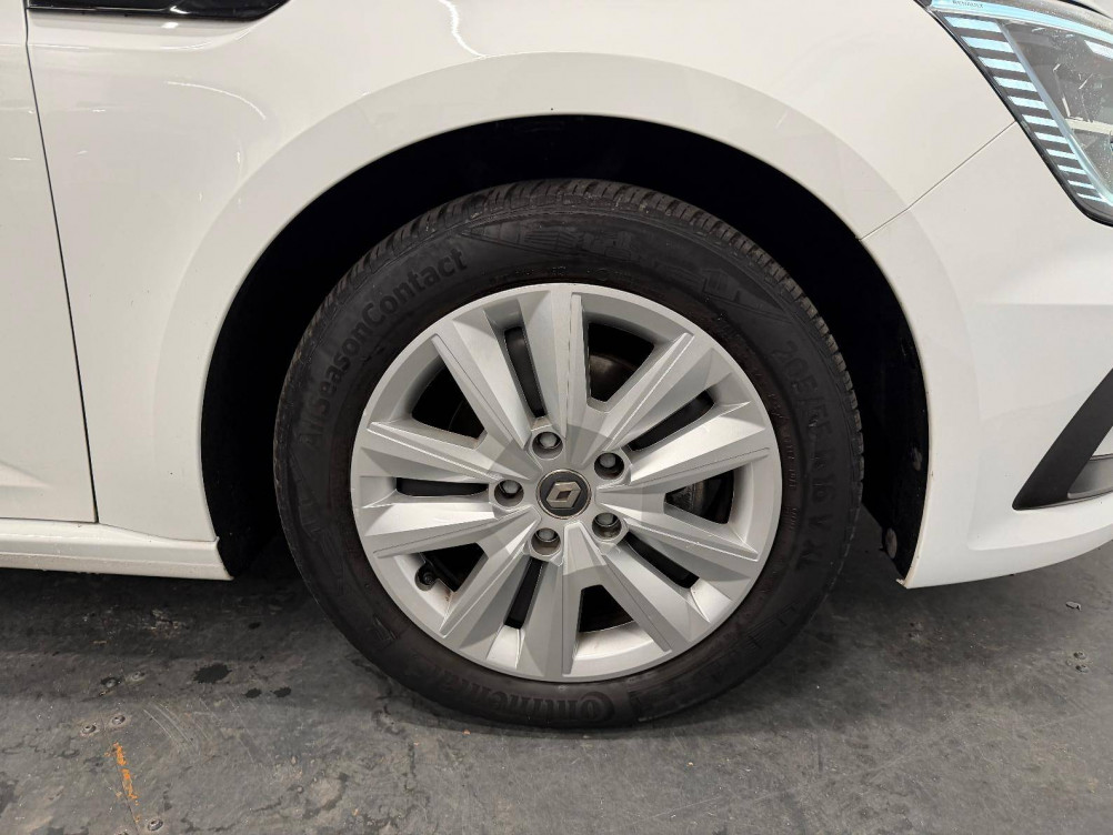 Acheter Renault Megane 4 Mégane IV Berline Blue dCi 115 EDC Business 5p occasion dans les concessions du Groupe Faurie