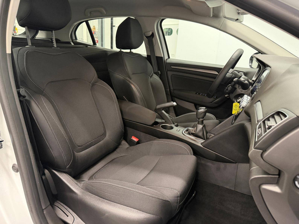 Acheter Renault Megane 4 MEGANE IV SOCIETE BLUE DCI 115 - 21N AIR NAV 2P 5p occasion dans les concessions du Groupe Faurie