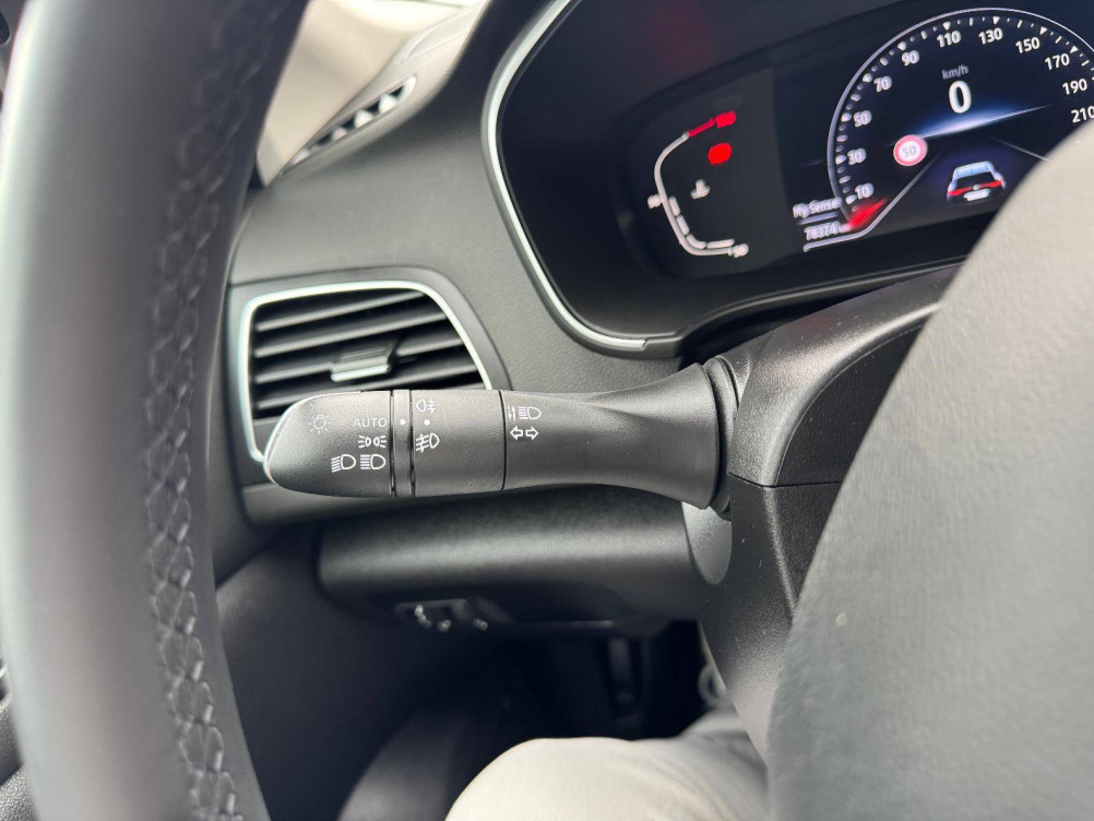 Acheter Renault Megane 4 Mégane IV Estate TCe 140 EDC FAP - 21B Intens 5p occasion dans les concessions du Groupe Faurie