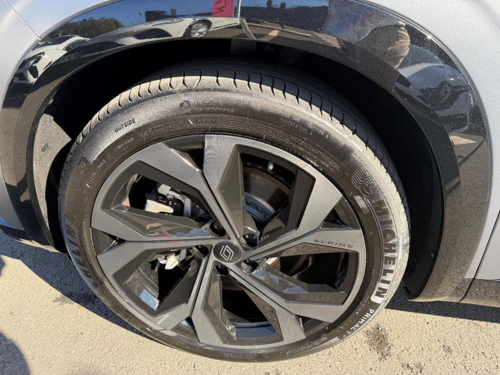 Acheter Renault Espace 6 Espace E-Tech hybrid 200 esprit Alpine 5p occasion dans les concessions du Groupe Faurie