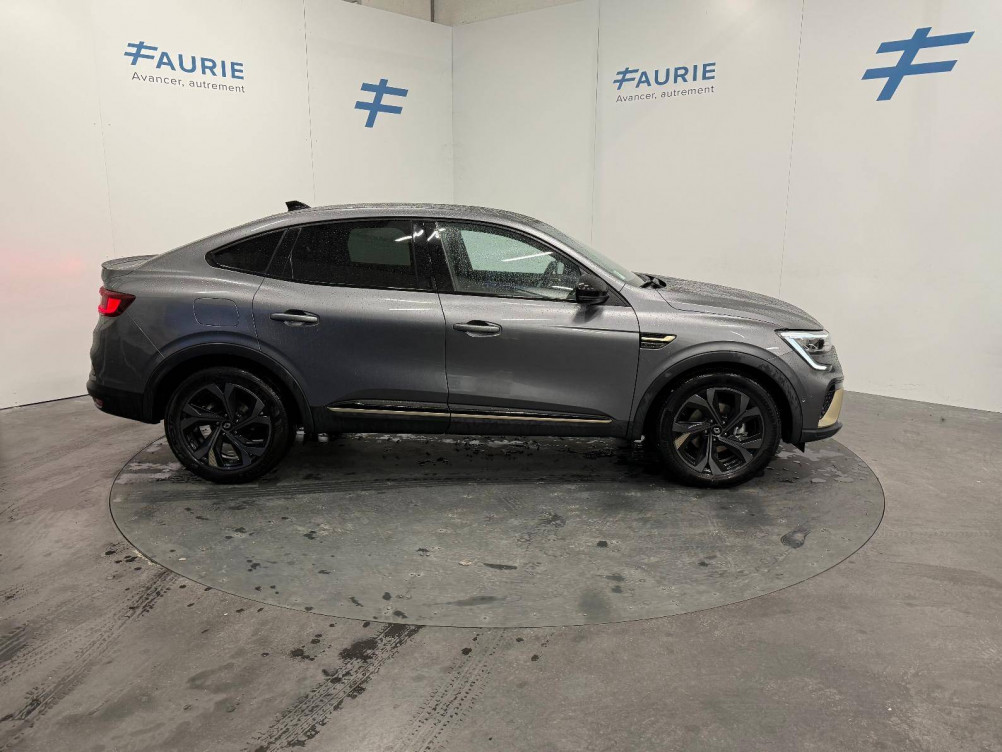 Acheter Renault Arkana Arkana E-Tech hybride 145 - 22 Engineered 5p occasion dans les concessions du Groupe Faurie