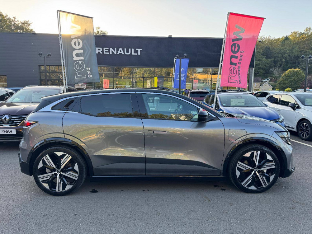 Acheter Renault Megane E-Tech Megane E-Tech EV60 220 ch super charge Iconic 5p occasion dans les concessions du Groupe Faurie