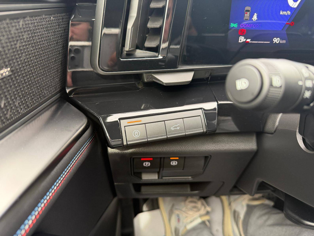 Acheter Renault Rafale Rafale E-Tech full hybrid 200 esprit Alpine 5p occasion dans les concessions du Groupe Faurie