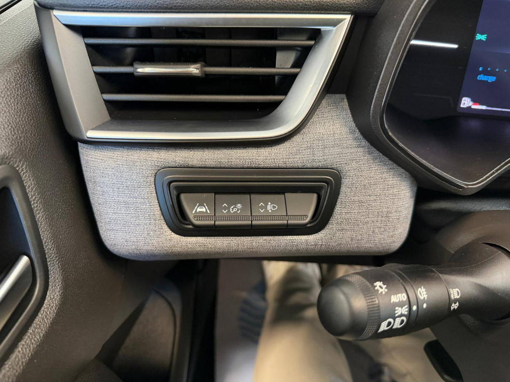 Acheter Renault Clio 5 Clio E-Tech full hybrid 145 Evolution 5p occasion dans les concessions du Groupe Faurie