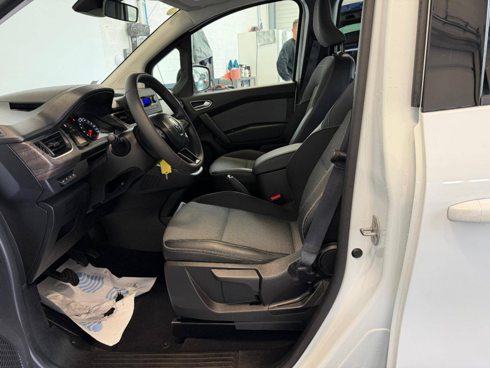 Acheter Renault Kangoo 3 Kangoo Blue dCi 95 Zen 5p occasion dans les concessions du Groupe Faurie