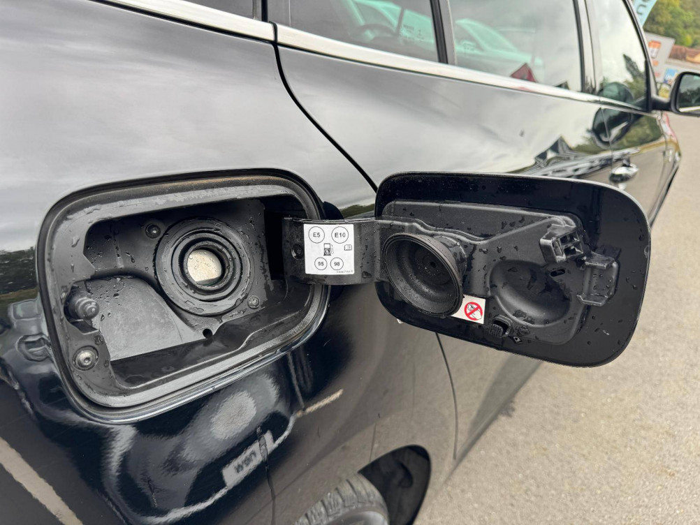 Acheter Renault Megane 4 Mégane IV Estate TCe 140 EDC FAP - 21B Intens 5p occasion dans les concessions du Groupe Faurie