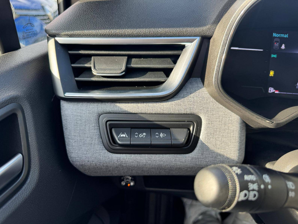 Acheter Renault Clio 5 Clio TCe 100 GPL Evolution 5p occasion dans les concessions du Groupe Faurie